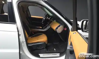 Land Rover Range-Rover Sport 2020 3.0 Автомат в Москве № 271310, миниатюра 6