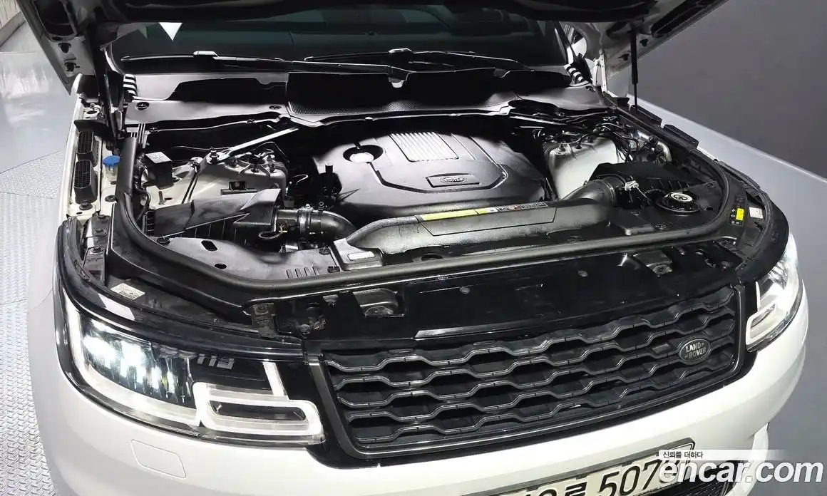 Land Rover Range-Rover Sport 2020 3.0 Автомат в Москве № 271310, фото 7