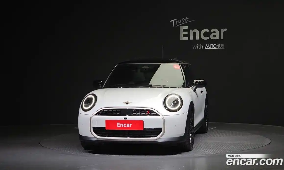 Mini Cooper 2025 2.0 Автомат в Москве № 271728, фото 4