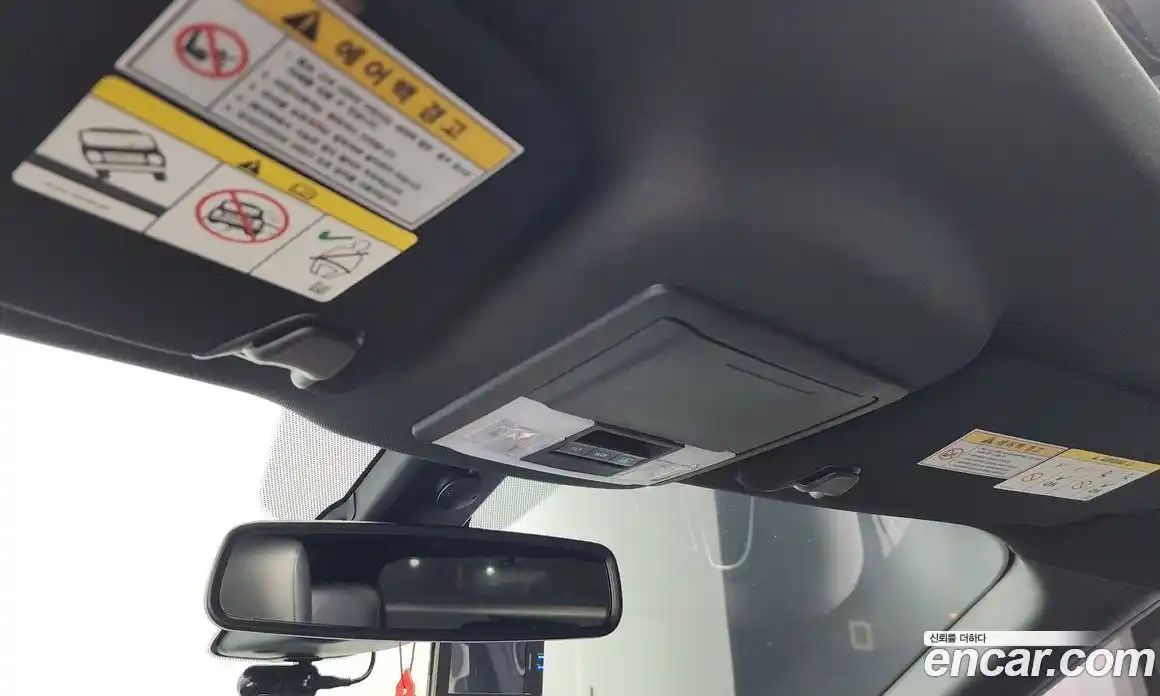 Ford Explorer 2019 2.3 Автомат в Москве № 273449, фото 4