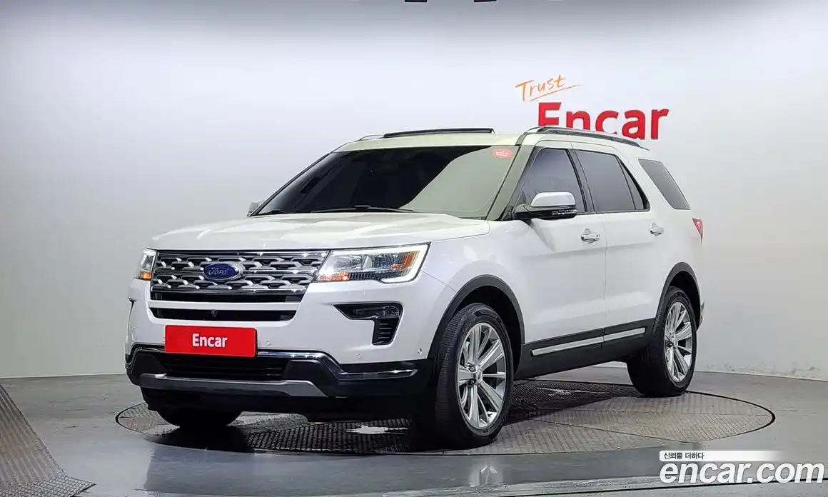Ford Explorer 2019 2.3 Автомат в Москве № 273449, фото 9