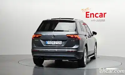Volkswagen Tiguan 2020 2.0 Автомат в Москве № 277471, миниатюра 11