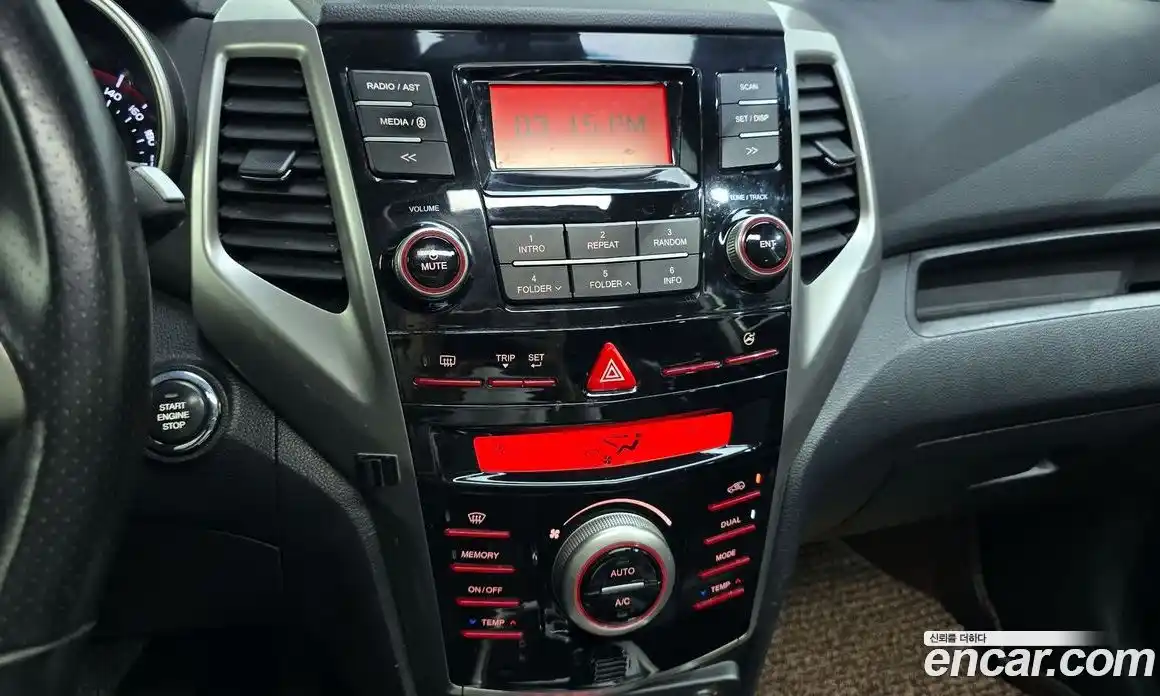 SsangYong TIBOLI 2015 1.6 Автомат в Москве № 28253, фото 5