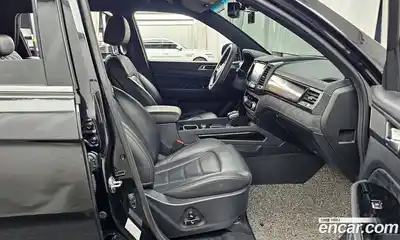 SsangYong Rexton 2020 2.2 Автомат в Москве № 28307, миниатюра 3