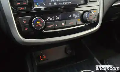 Nissan Altima 2018 2.5 Автомат в Москве № 291325, миниатюра 4