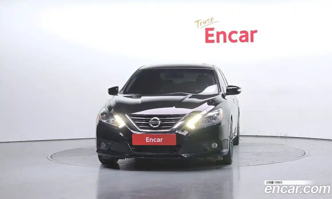 Nissan Altima 2018 2.5 Автомат в Москве № 291325, фото 10