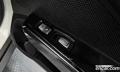 SsangYong TIBOLI 2022 1.5 Автомат в Москве № 29232, миниатюра 10