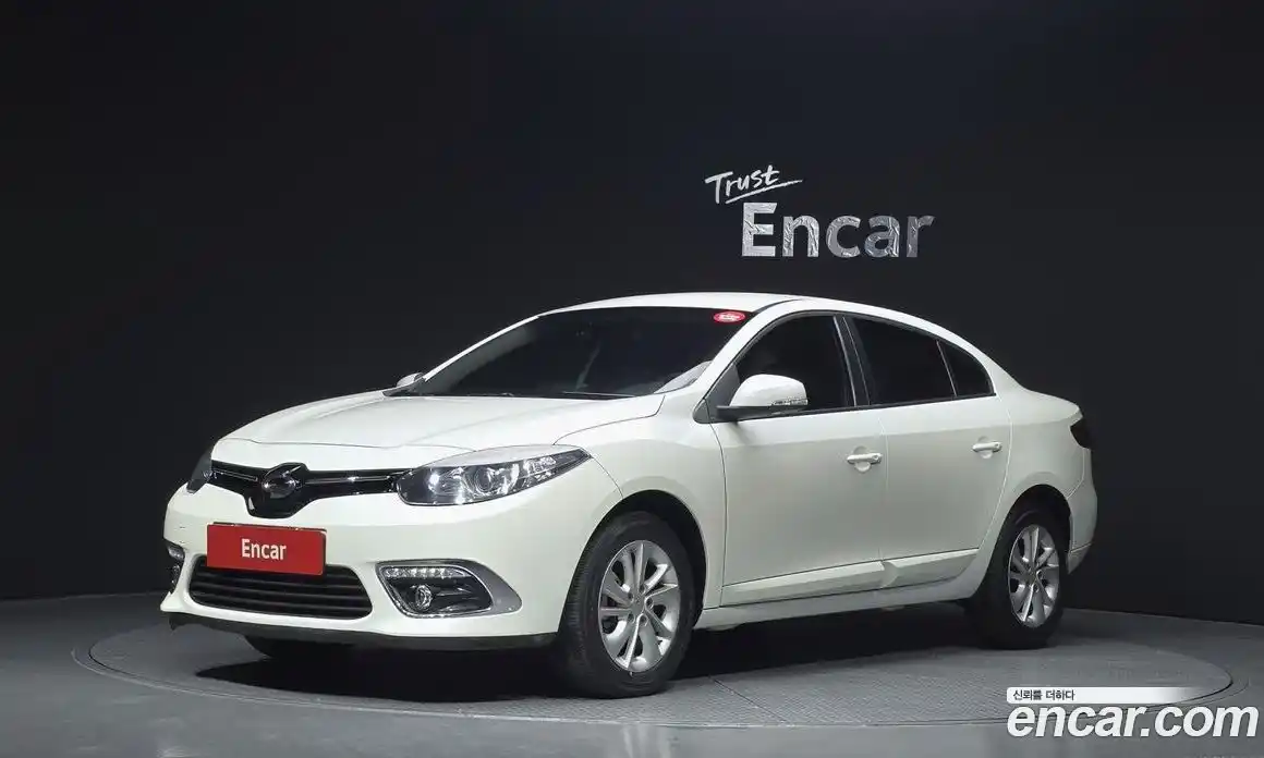 Renault SM3 2016 1.6 Автомат в Москве № 298591, фото 3