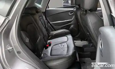 Renault QM3 2018 1.5 Автомат в Москве № 298743, миниатюра 2