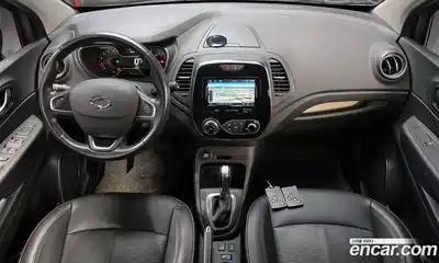 Renault QM3 2018 1.5 Автомат в Москве № 298743, миниатюра 5