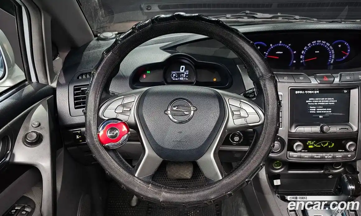 SsangYong Korando 2016 2.2 Автомат в Москве № 30221, фото 3