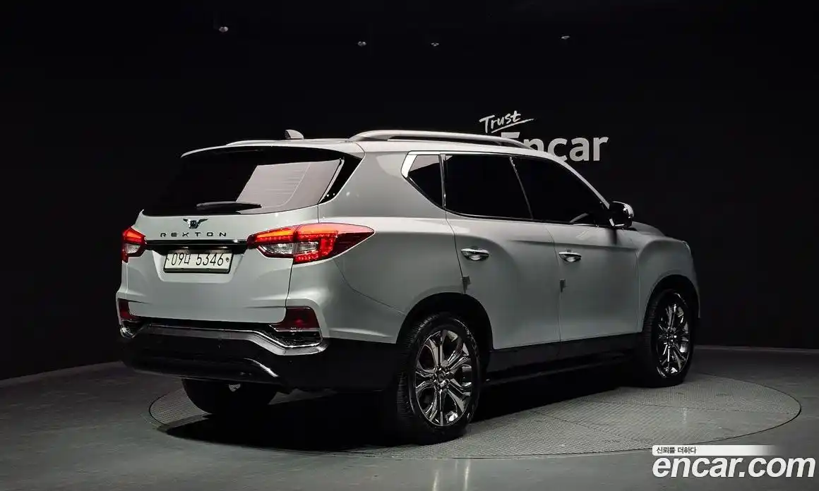 SsangYong Rexton 2018 2.2 Автомат в Москве № 30223, фото 14