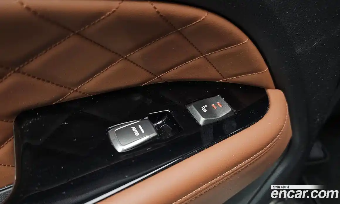 SsangYong Rexton 2018 2.2 Автомат в Москве № 30223, фото 9