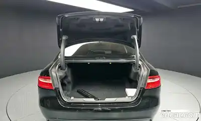 Jaguar XE 2018 2.0 Автомат в Москве № 305007, миниатюра 2