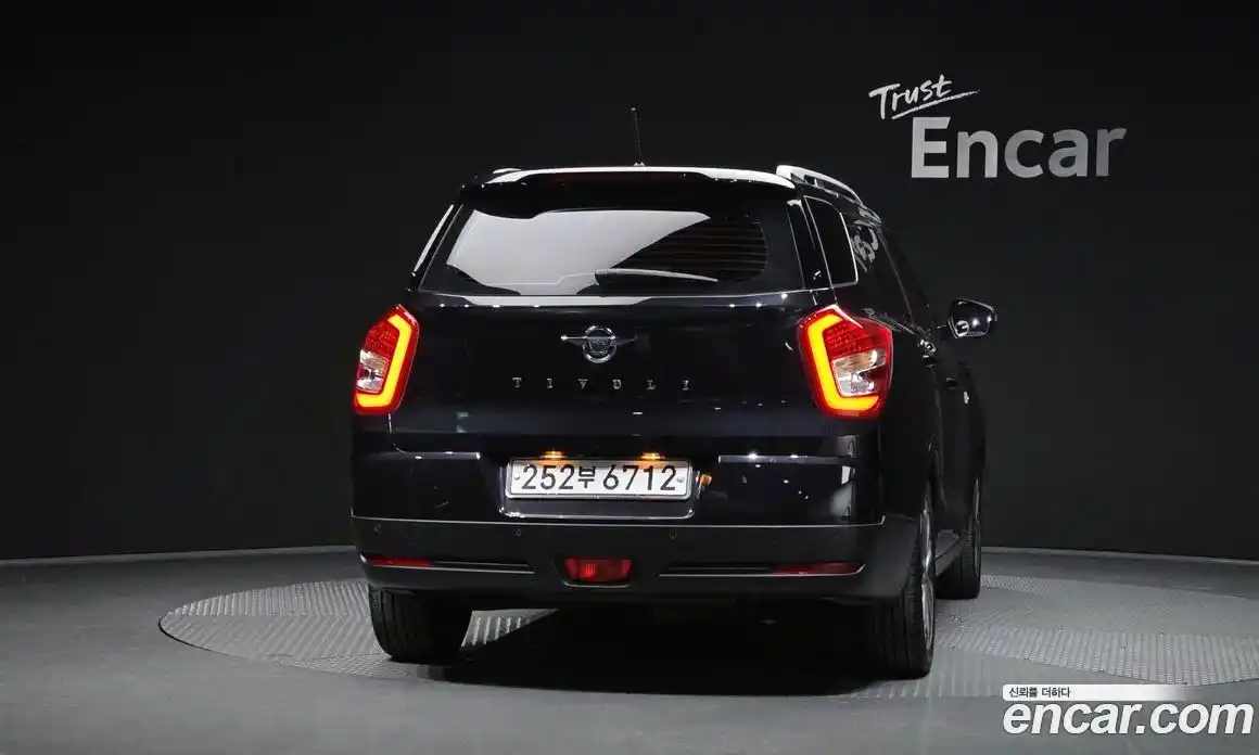 SsangYong TIBOLI 2017 1.6 Автомат в Москве № 30546, фото 8