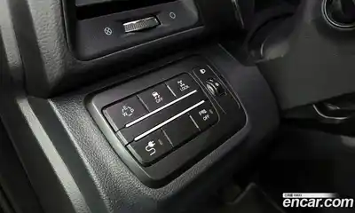 SsangYong TIBOLI 2017 1.6 Автомат в Москве № 30546, миниатюра 10