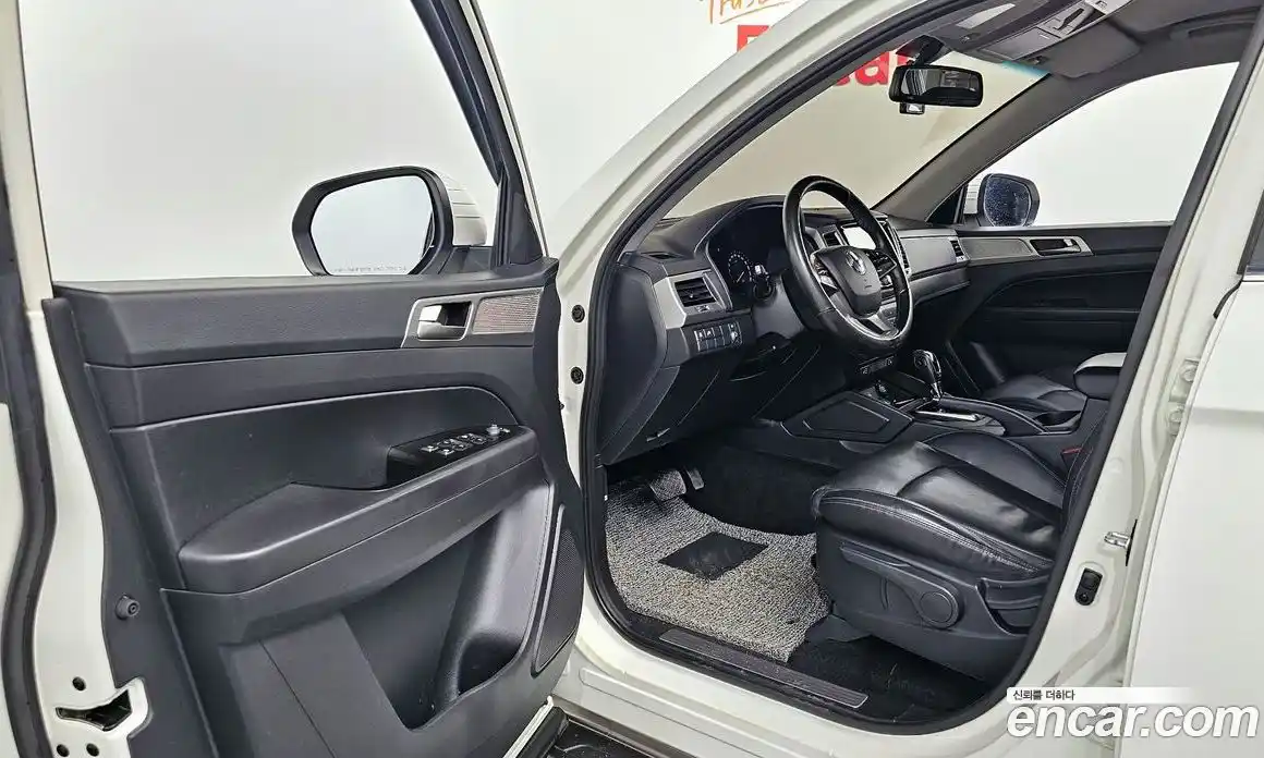 SsangYong Rexton 2018 2.2 Автомат в Москве № 310059, фото 11