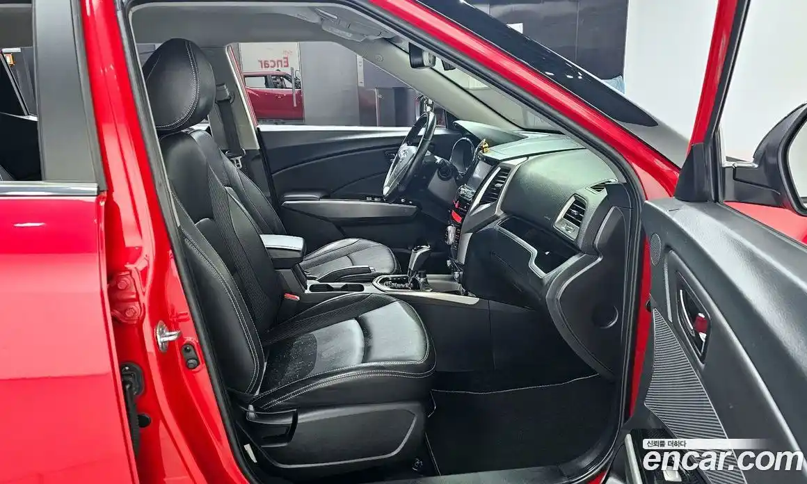 SsangYong TIBOLI 2015 1.6 Автомат в Москве № 32168, фото 14