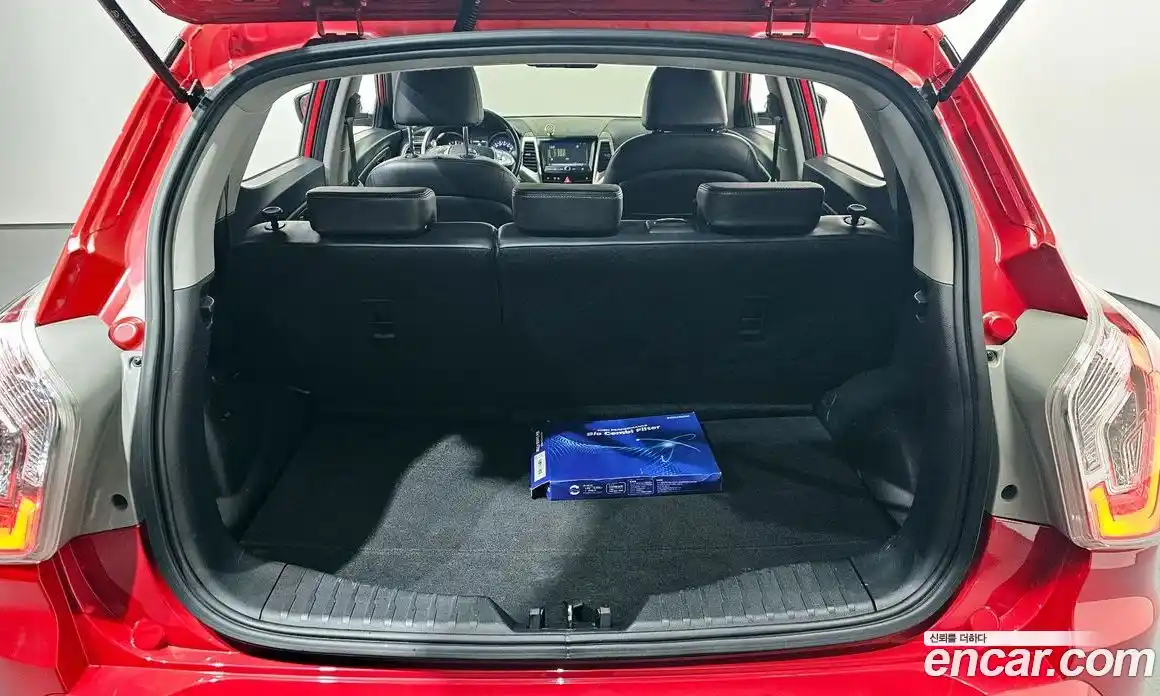 SsangYong TIBOLI 2015 1.6 Автомат в Москве № 32168, фото 3