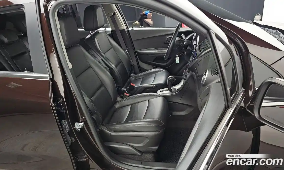 Chevrolet Trax 2016 1.4 Автомат в Москве № 327749, фото 17