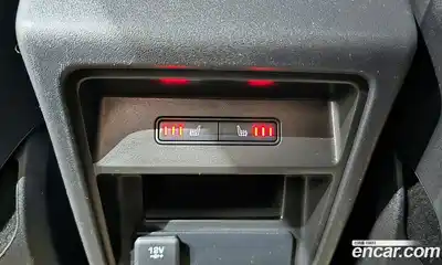 Land Rover Discovery Sport 2016 2.0 Автомат в Москве № 328271, миниатюра 10