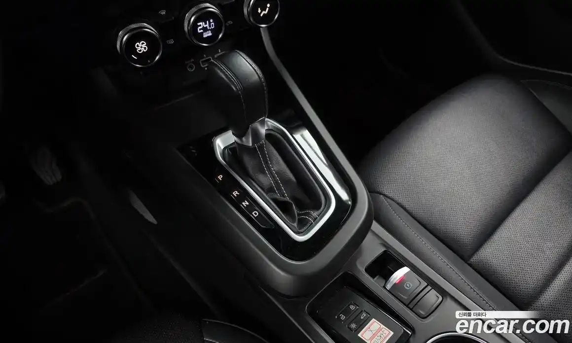 Renault XM3 2023 1.6 Автомат в Москве № 329191, фото 1