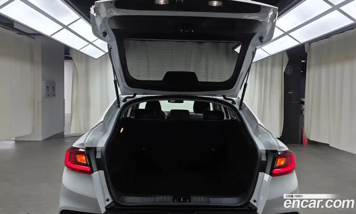 Renault XM3 2023 1.6 Автомат в Москве № 329191, фото 12