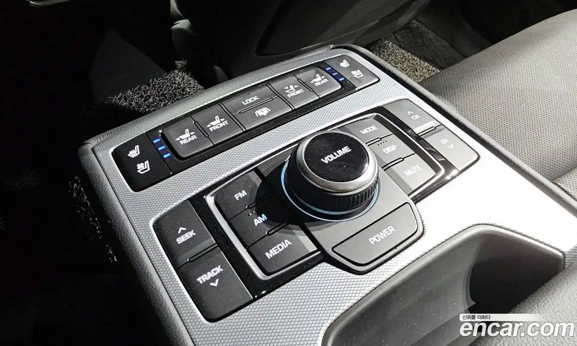 Genesis G80 2018 3.3 Автомат в Москве № 339838, фото 11