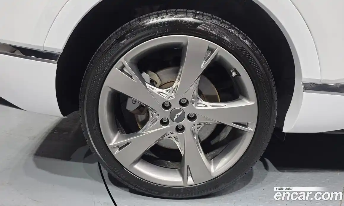 Genesis GV80 2023 3.0 Автомат в Москве № 339975, фото 7