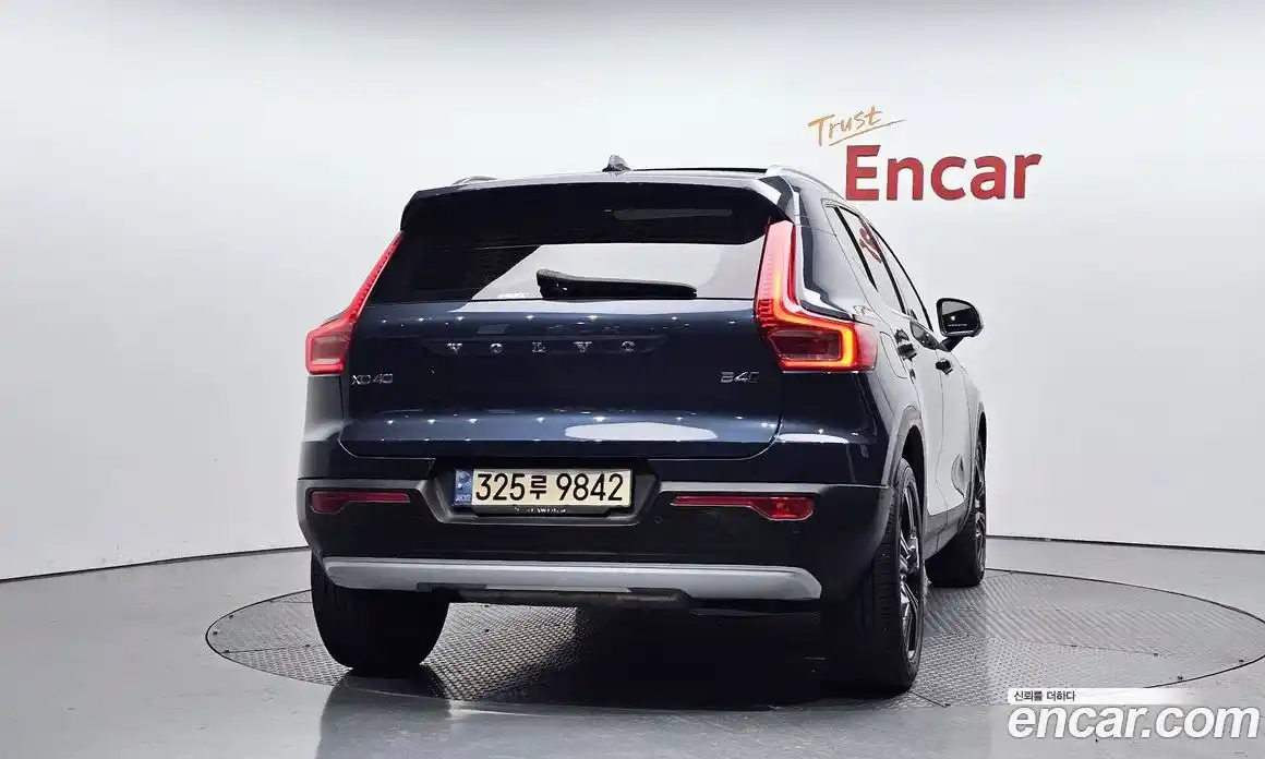 Volvo XC40 2021 2.0 Автомат в Москве № 344047, фото 3