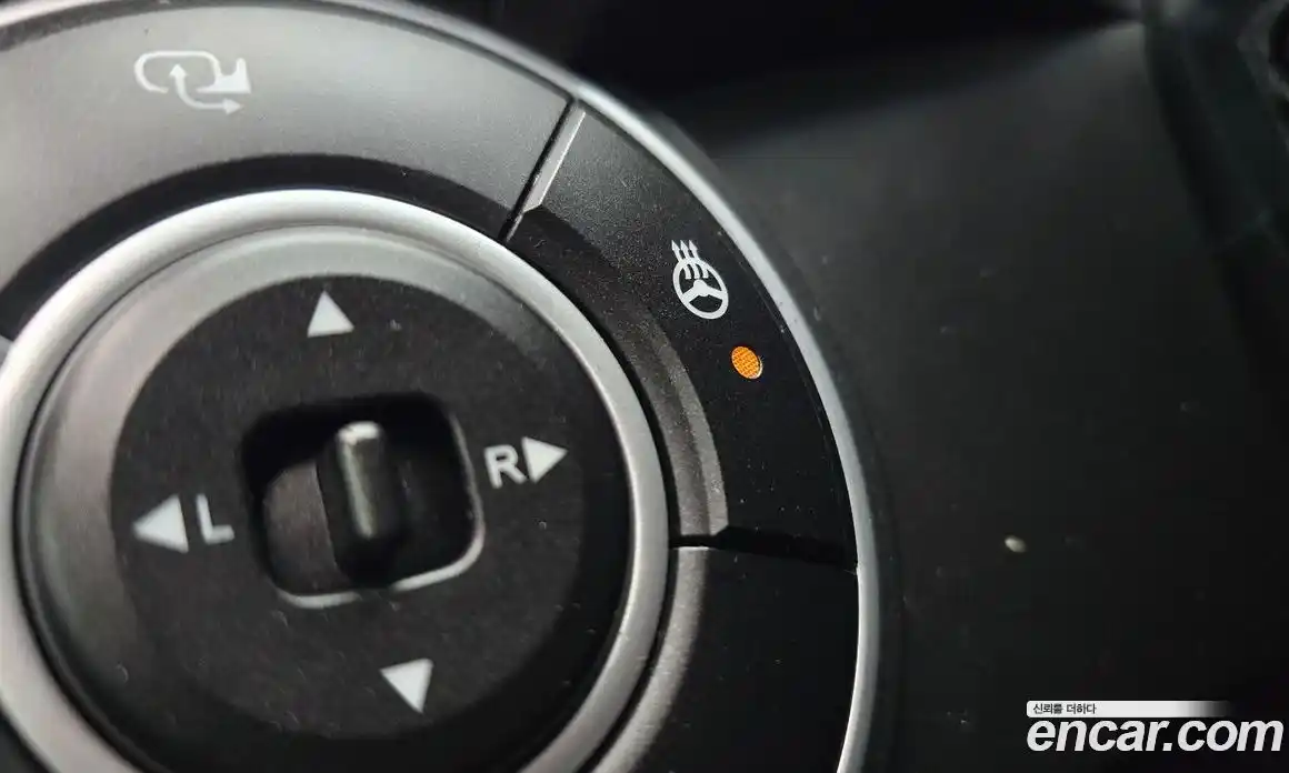 SsangYong Korando 2016 2.0 Автомат в Москве № 34542, фото 3