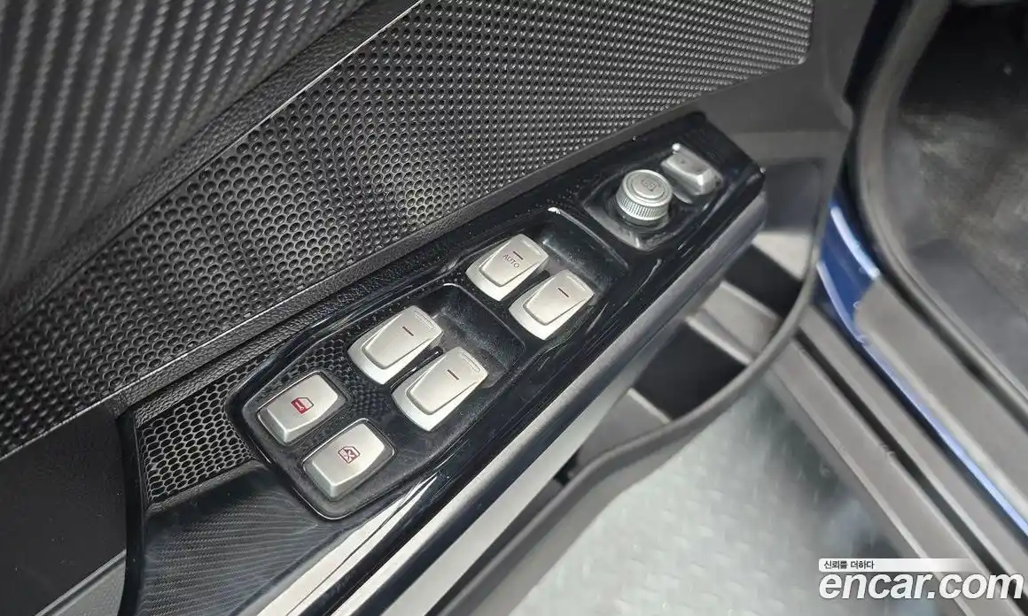 SsangYong TIBOLI 2016 1.6 Автомат в Москве № 34557, фото 4