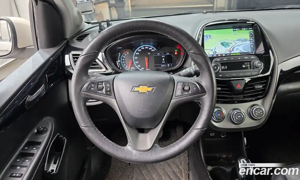 Chevrolet Spark 2020 1.0 Автомат в Москве № 37074, фото 16