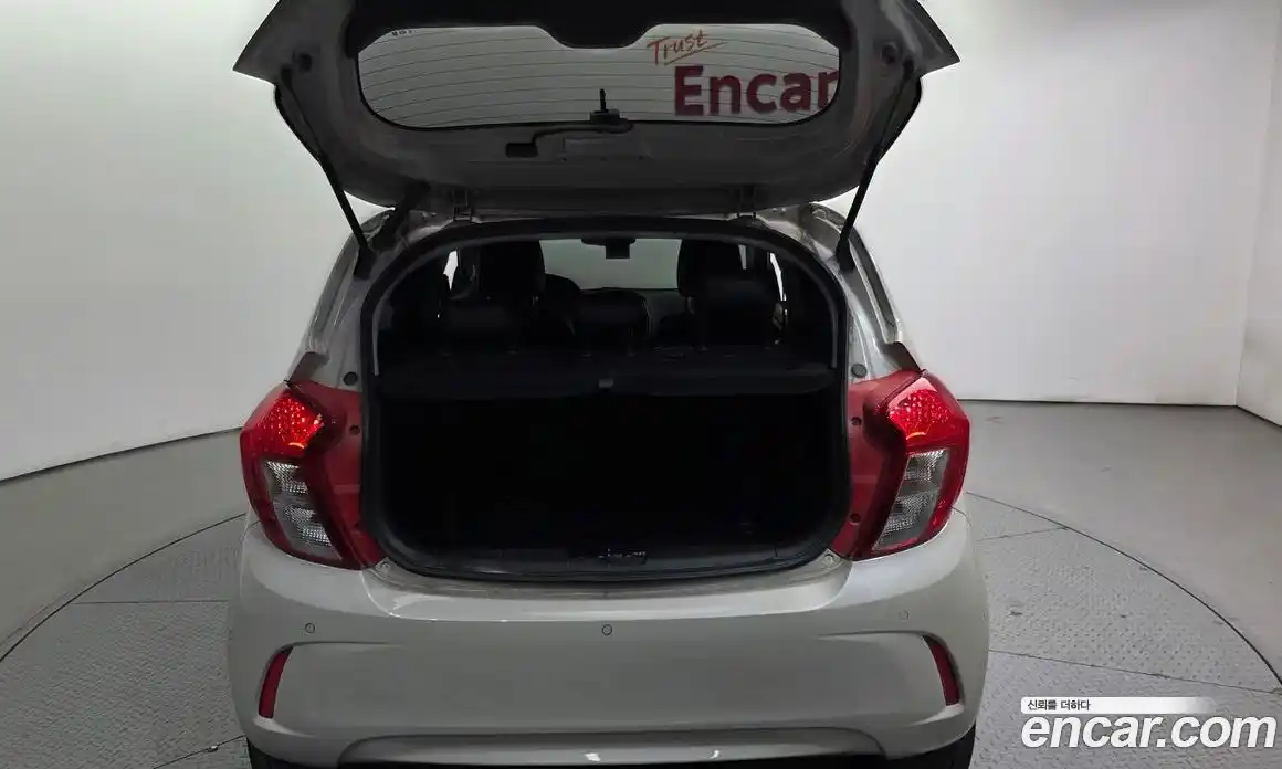 Chevrolet Spark 2020 1.0 Автомат в Москве № 37074, фото 17