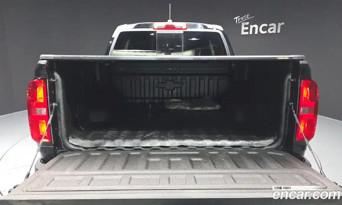 Chevrolet Colorado 2021 3.6 Автомат в Москве № 38720, фото 20