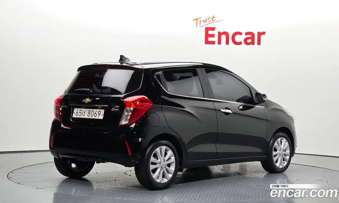 Chevrolet Spark 2018 1.0 Автомат в Москве № 39677, фото 11