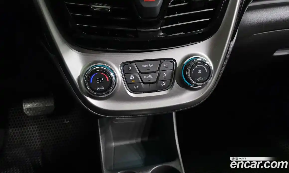 Chevrolet Spark 2018 1.0 Автомат в Москве № 39677, фото 4