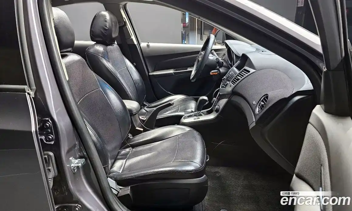 Chevrolet Cruze 2012 1.6 Автомат в Москве № 40434, фото 4