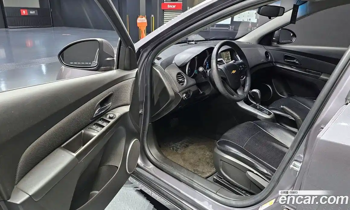 Chevrolet Cruze 2012 1.6 Автомат в Москве № 40434, фото 6