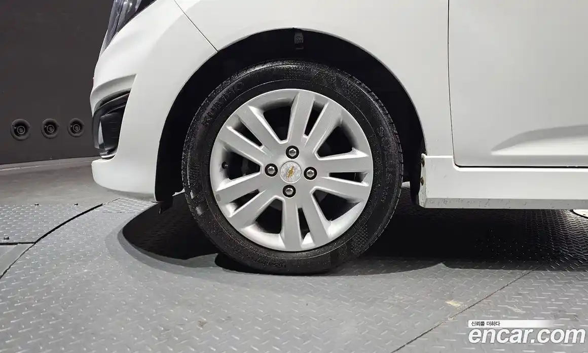 Chevrolet Spark 2014 1.0 Автомат в Москве № 41791, фото 7