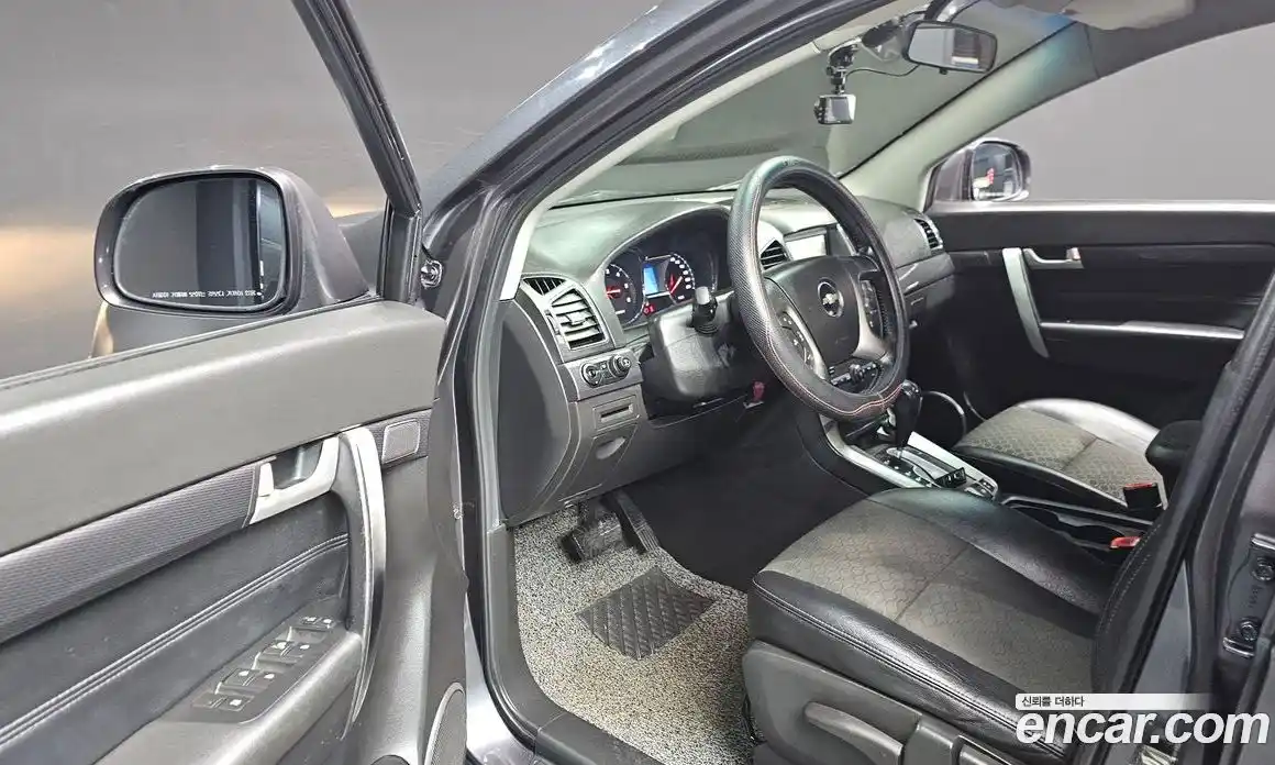Chevrolet Captiva 2014 2.0 Автомат в Москве № 42383, фото 1