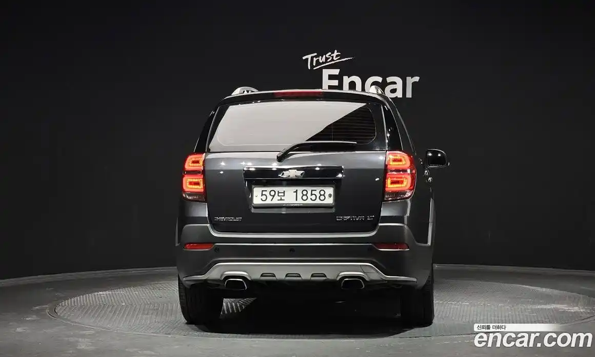 Chevrolet Captiva 2014 2.0 Автомат в Москве № 42383, фото 17