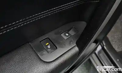 Chevrolet Captiva 2014 2.0 Автомат в Москве № 42383, миниатюра 10