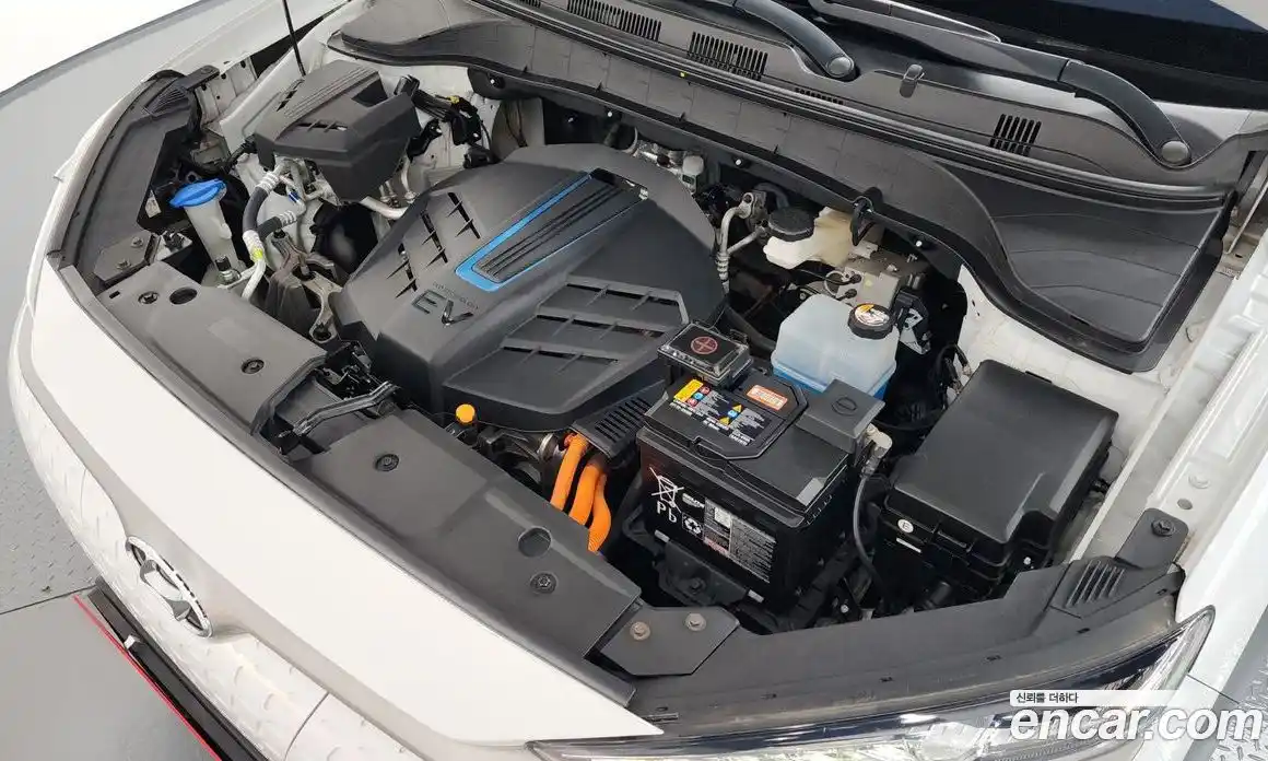 Hyundai Kona 2019 0.1 Автомат в Москве № 43372, фото 1