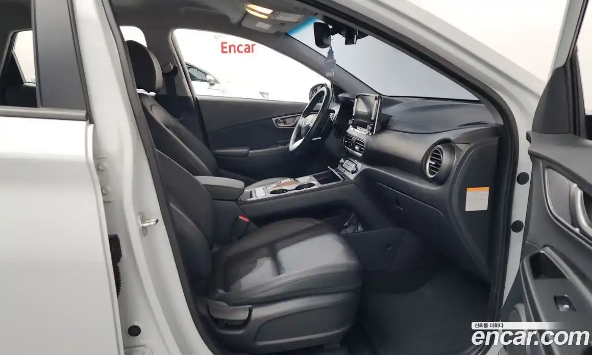 Hyundai Kona 2019 0.1 Автомат в Москве № 43372, фото 15