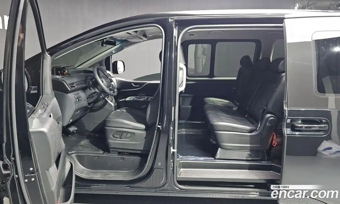 Hyundai Staria 2023 2.2 Автомат в Москве № 4907, фото 12