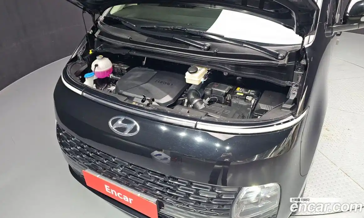 Hyundai Staria 2023 2.2 Автомат в Москве № 4907, фото 14