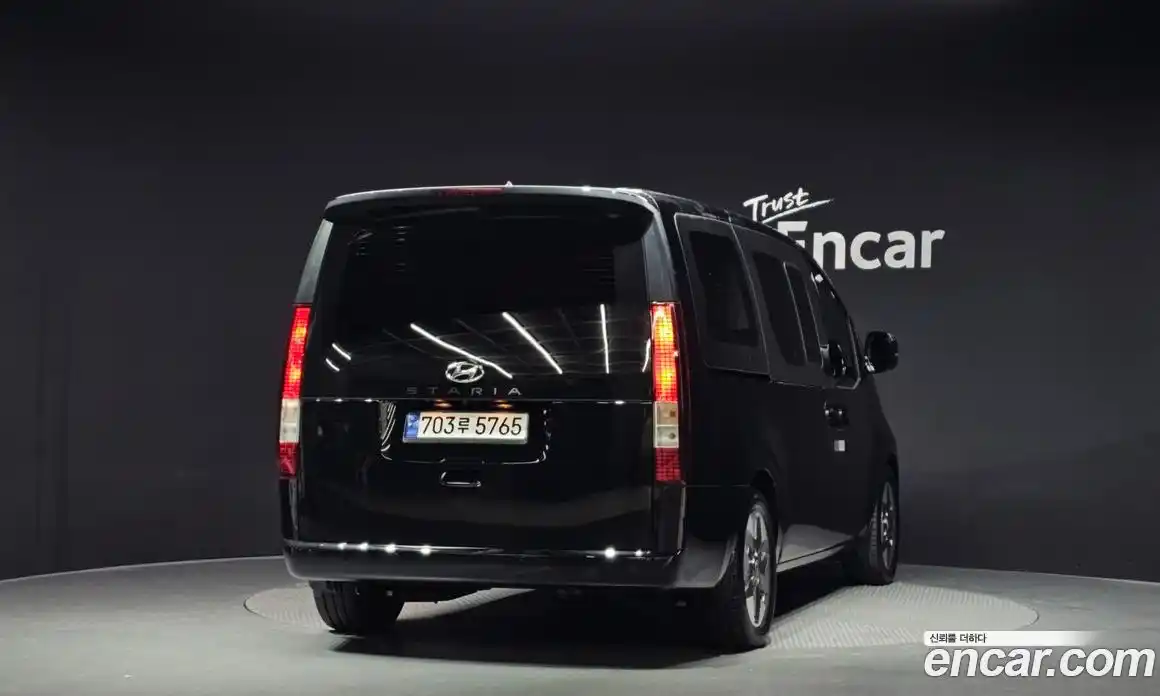 Hyundai Staria 2023 2.2 Автомат в Москве № 4907, фото 18