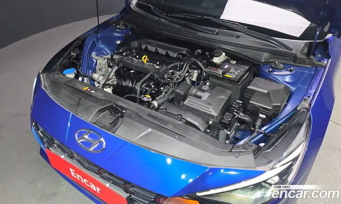 Hyundai Avante 2021 1.6 Автомат в Москве № 49331, фото 13