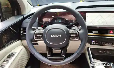 Kia Canival 2024 1.6 Автомат в Москве № 53342, миниатюра 8